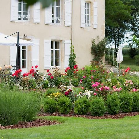 Maison D'Hotes De Charme Les Bruhasses Condom Bagian luar foto