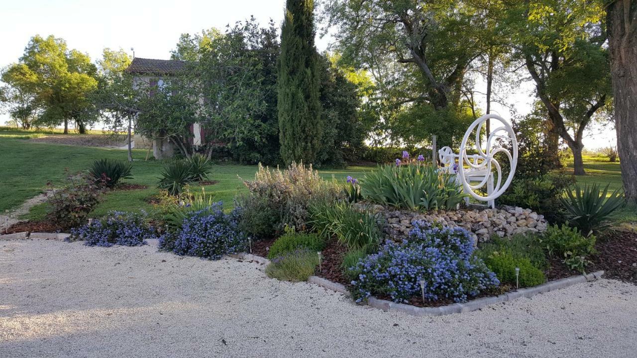 Maison D'Hotes De Charme Les Bruhasses Condom Bagian luar foto